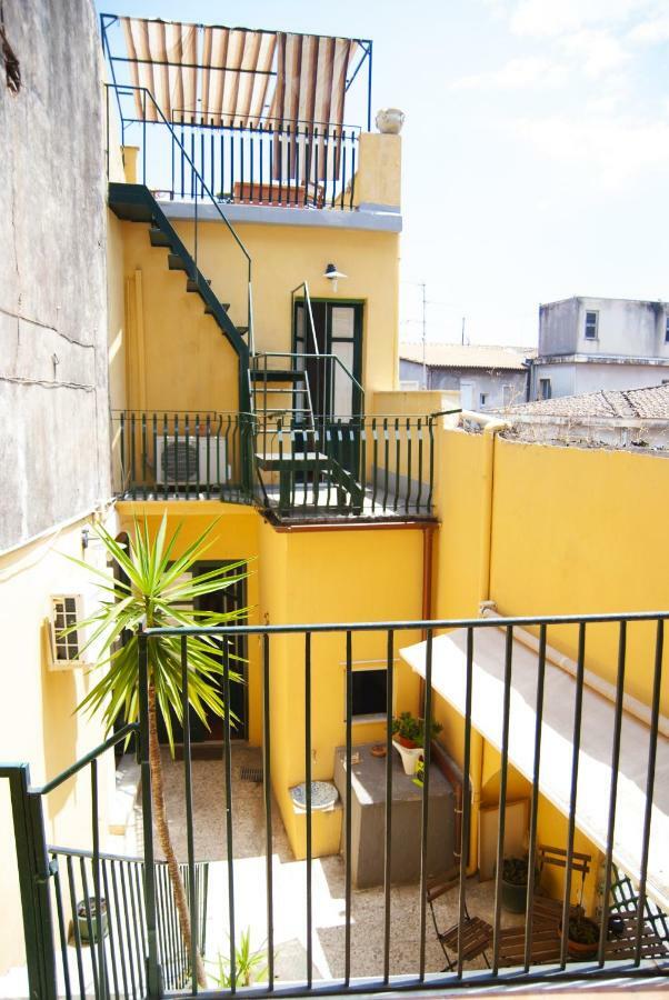 Cla & Ale Apartment Catánia Buitenkant foto